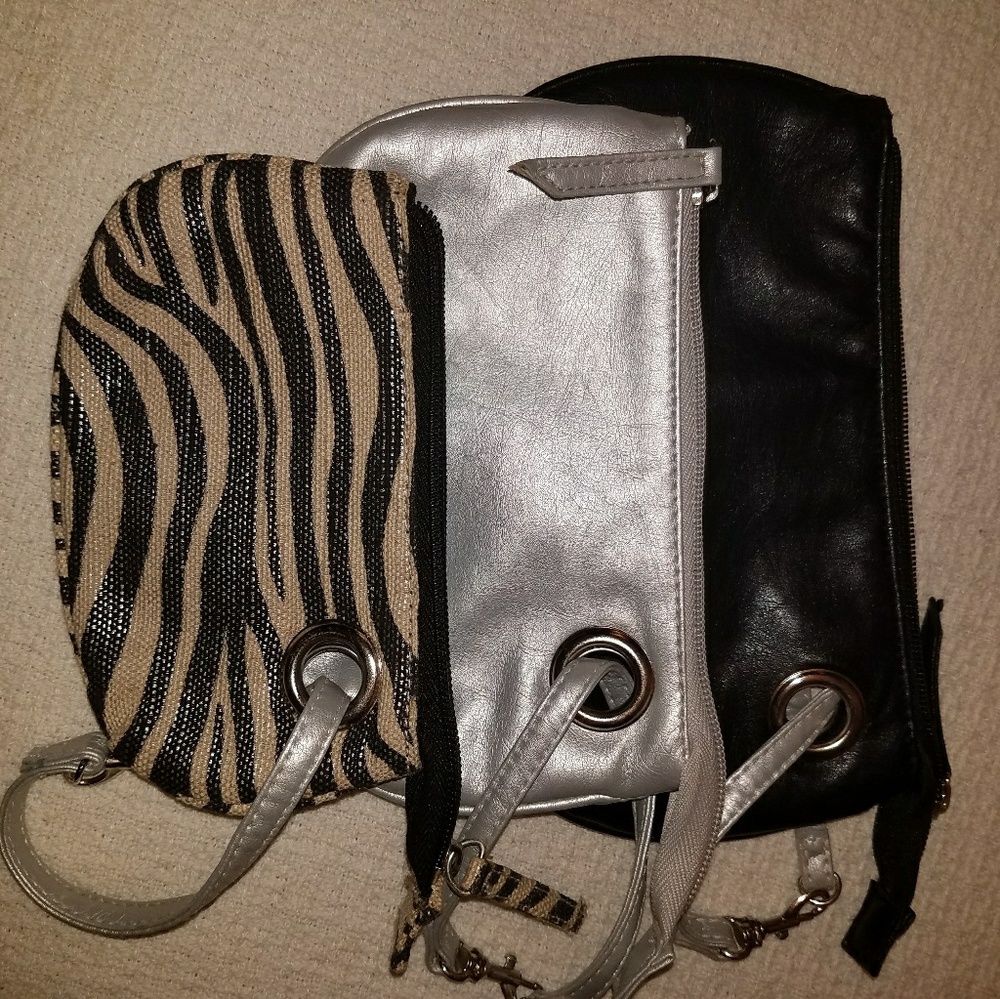Set of Wristlets